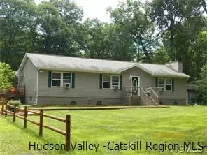 62 Lewis Ln, Wallkill, NY 12589 photo 1