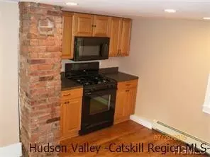403 Quaker St, Wallkill, NY 12589 photo 8