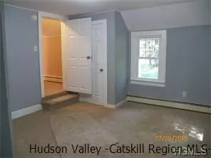 403 Quaker St, Wallkill, NY 12589 photo 10