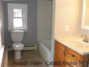 403 Quaker St, Wallkill, NY 12589 photo 12