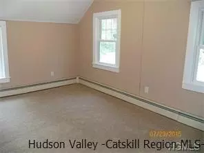 403 Quaker St, Wallkill, NY 12589 photo 14