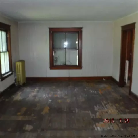 217 Bower Rd, Poughkeepsie, NY 12603 photo 6