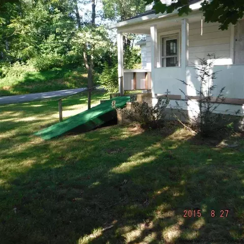 217 Bower Rd, Poughkeepsie, NY 12603 photo 11