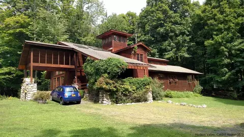 24 Camp Ridge Rd, Wallkill, NY 12589 photo 1