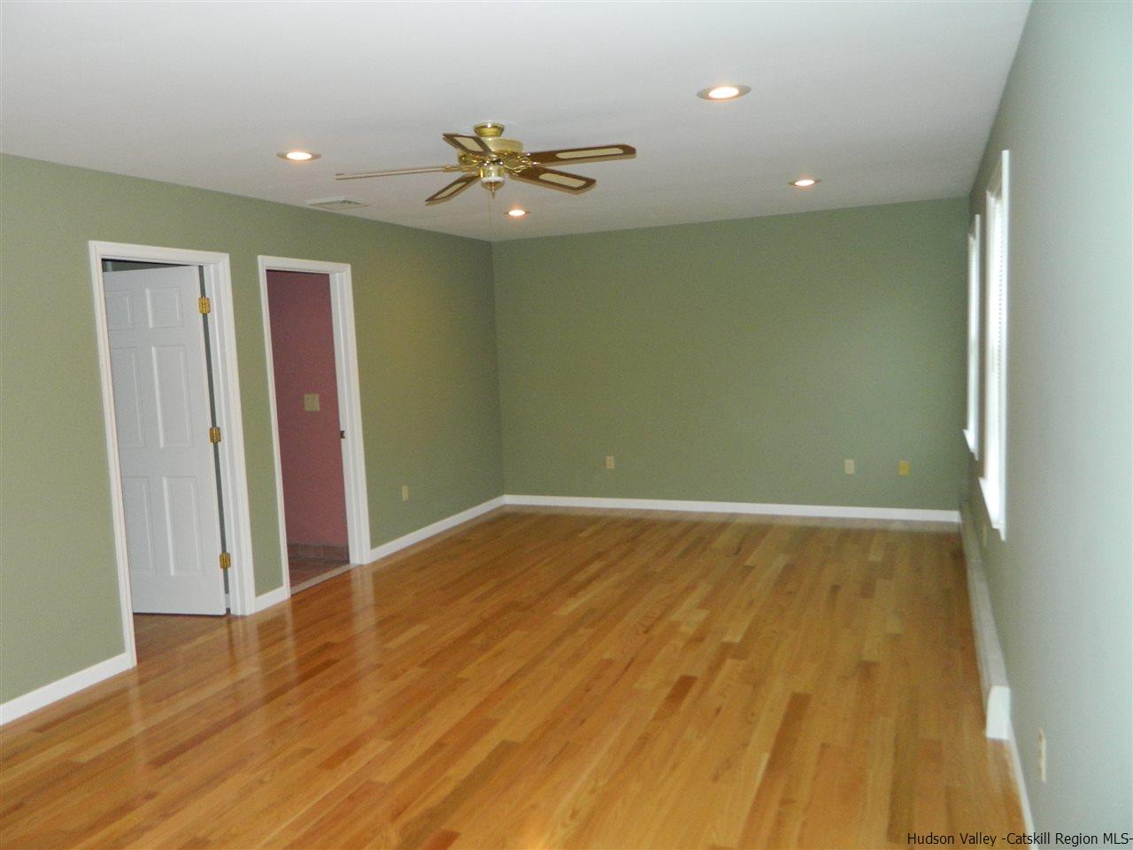 28 Sycamore, Wallkill, NY 12589 photo 24