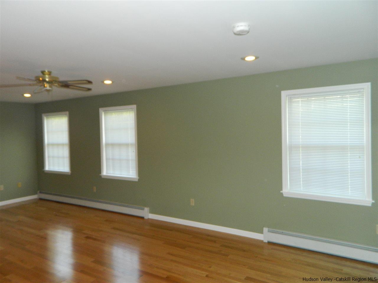 28 Sycamore, Wallkill, NY 12589 photo 23