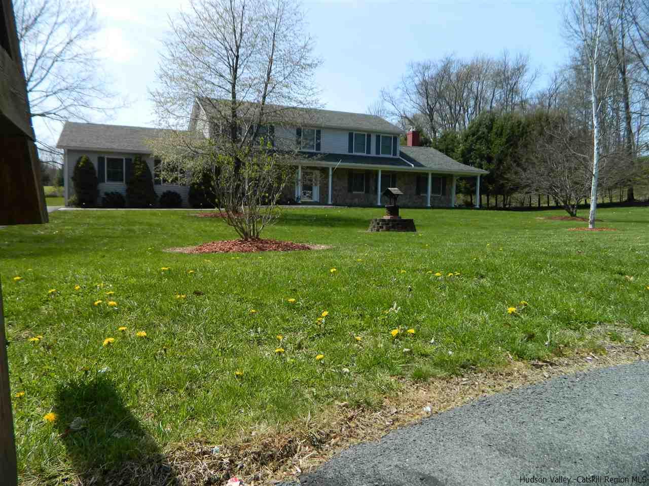 28 Sycamore, Wallkill, NY 12589 photo 3