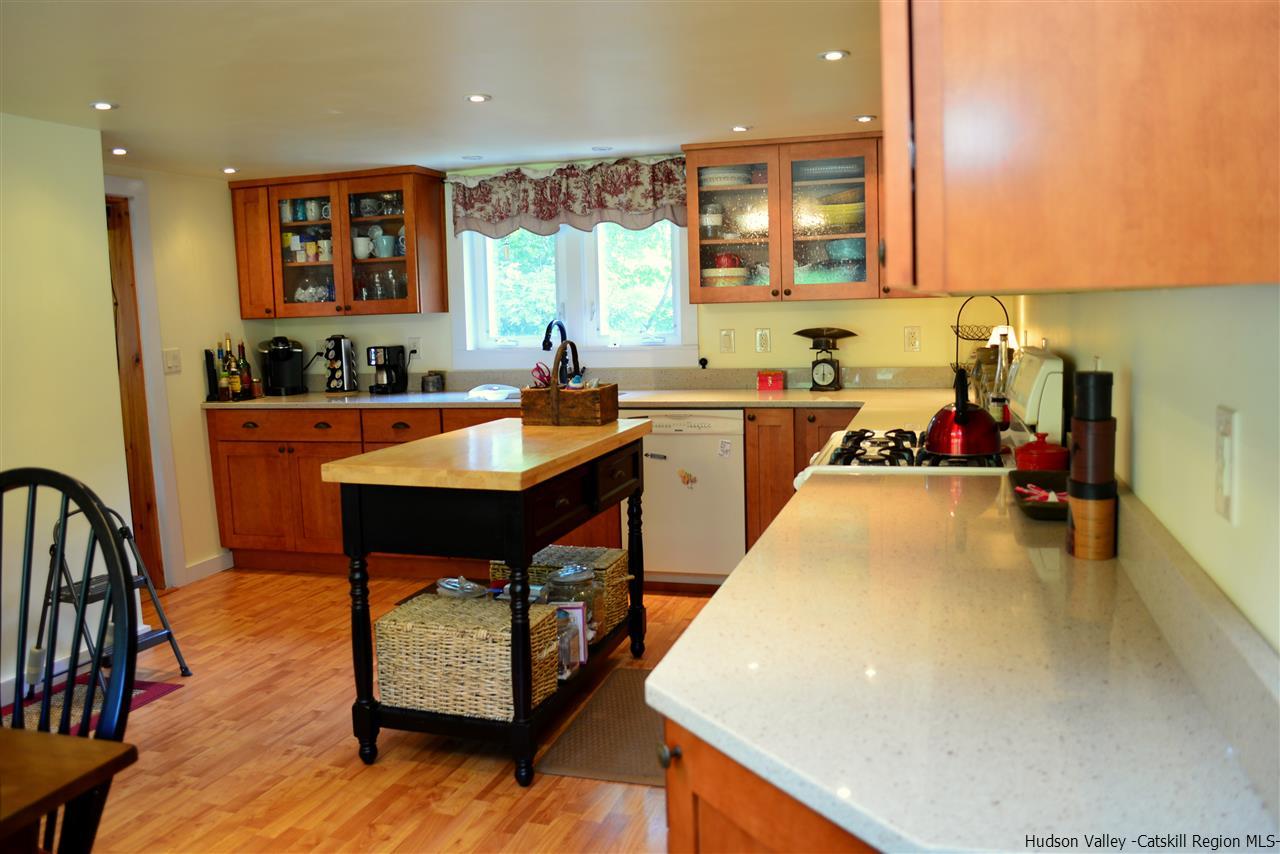 351 South Rd, Ruby, NY 12475 photo 9