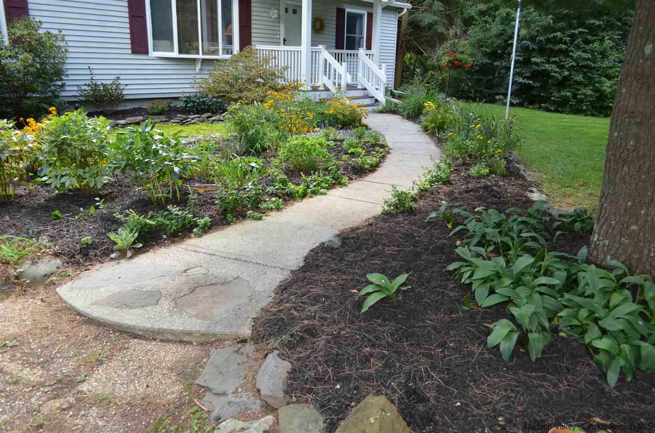 106 Old Post Rd, Red Hook, NY 12571 photo 17