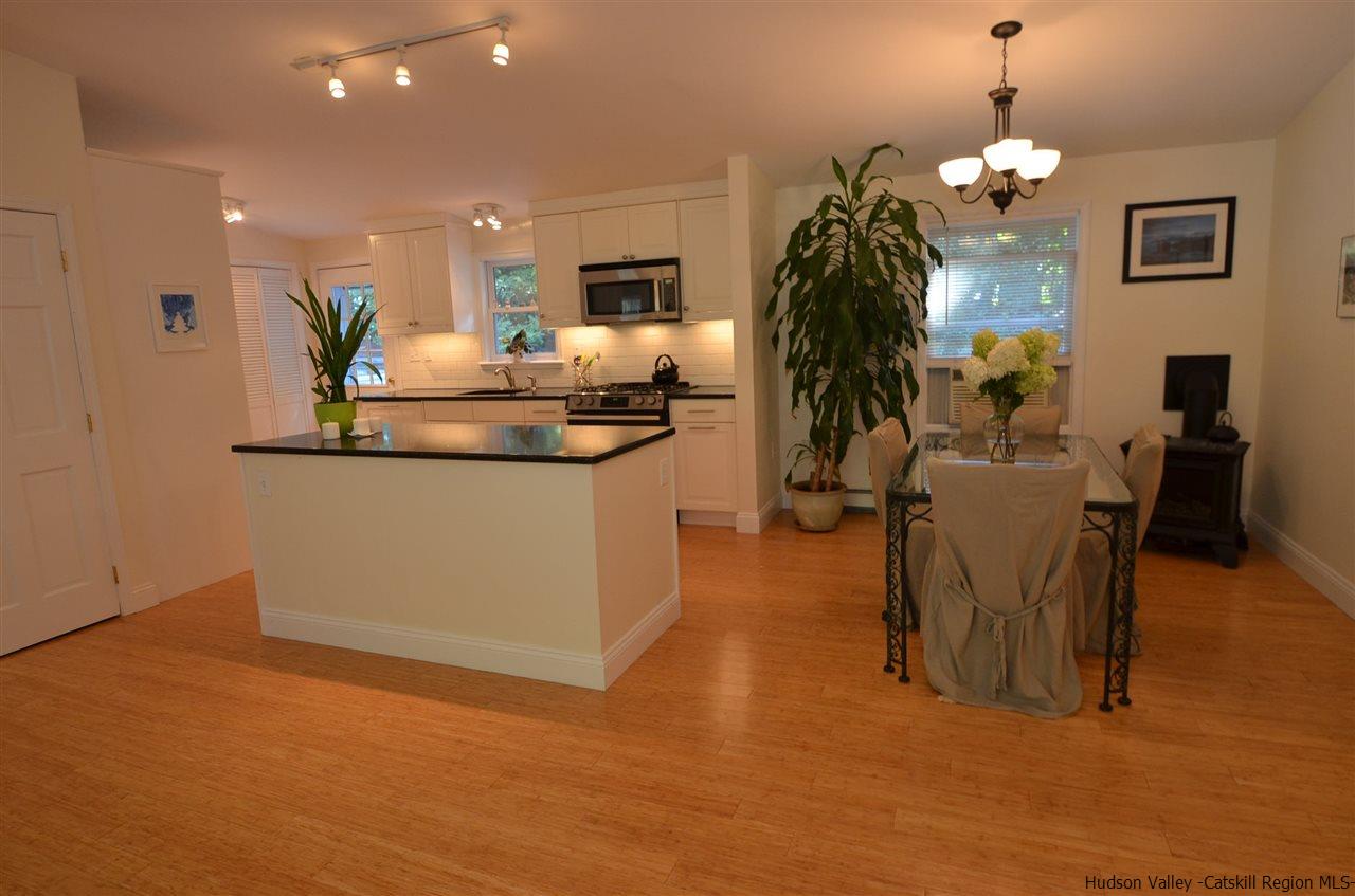 106 Old Post Rd, Red Hook, NY 12571 photo 6