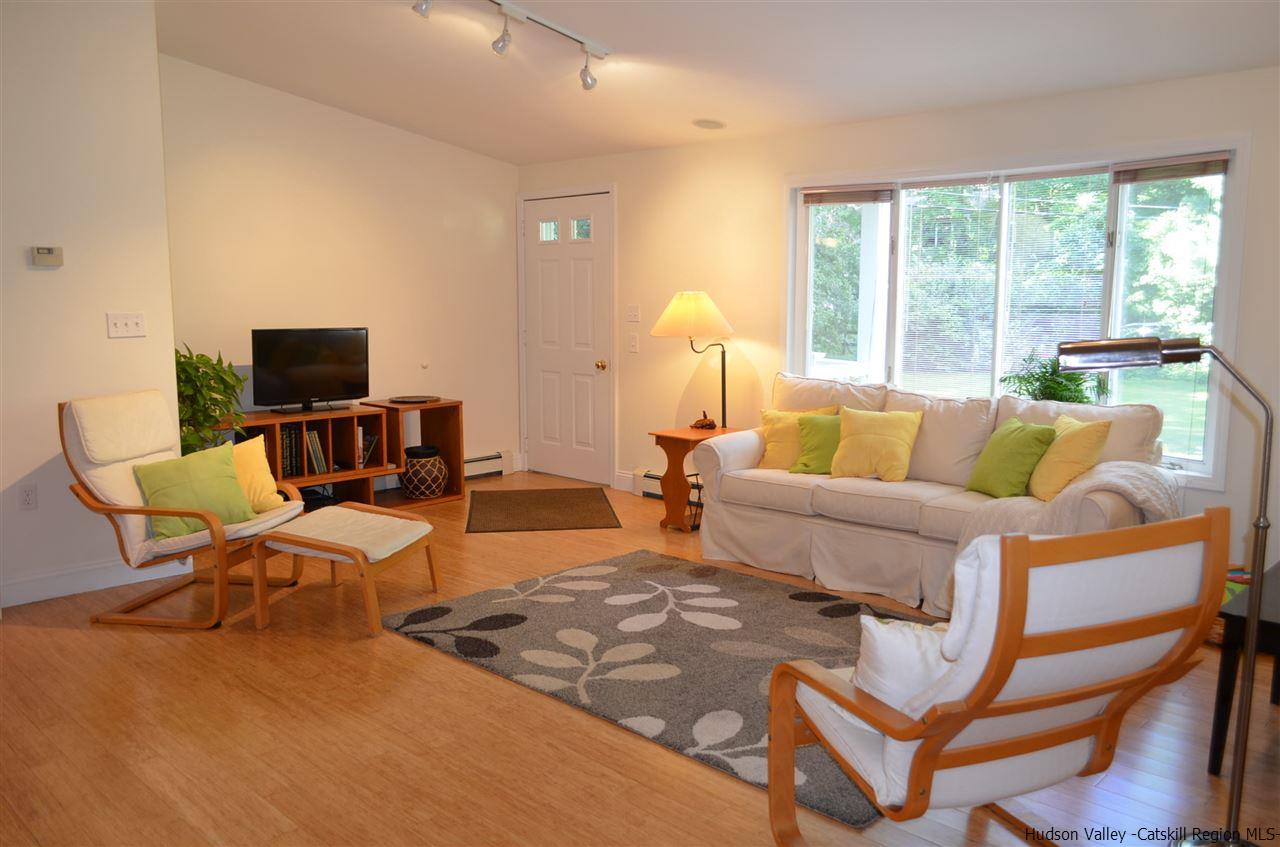 106 Old Post Rd, Red Hook, NY 12571 photo 3