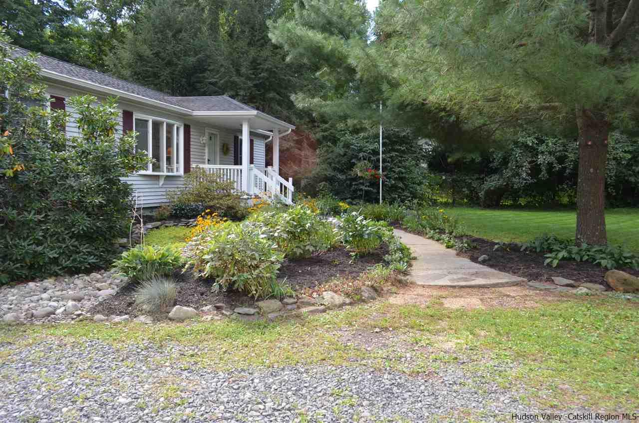 106 Old Post Rd, Red Hook, NY 12571 photo 15
