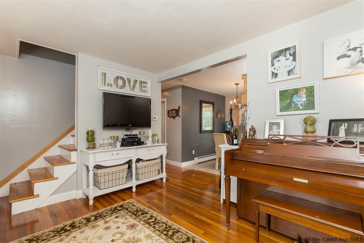 6 Van Steuben Rd, Fishkill, NY 12524 photo 5