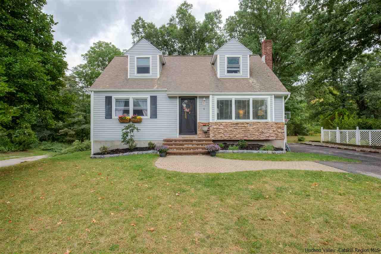 6 Van Steuben Rd, Fishkill, NY 12524 photo 3