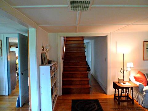 232 Pitcher Ln, Red Hook, NY 12571 photo 3