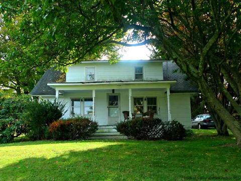 232 Pitcher Ln, Red Hook, NY 12571 photo 1