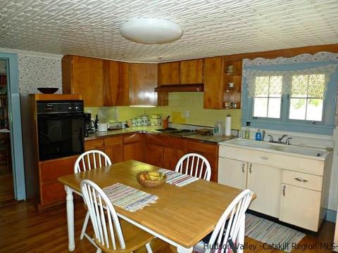 232 Pitcher Ln, Red Hook, NY 12571 photo 6