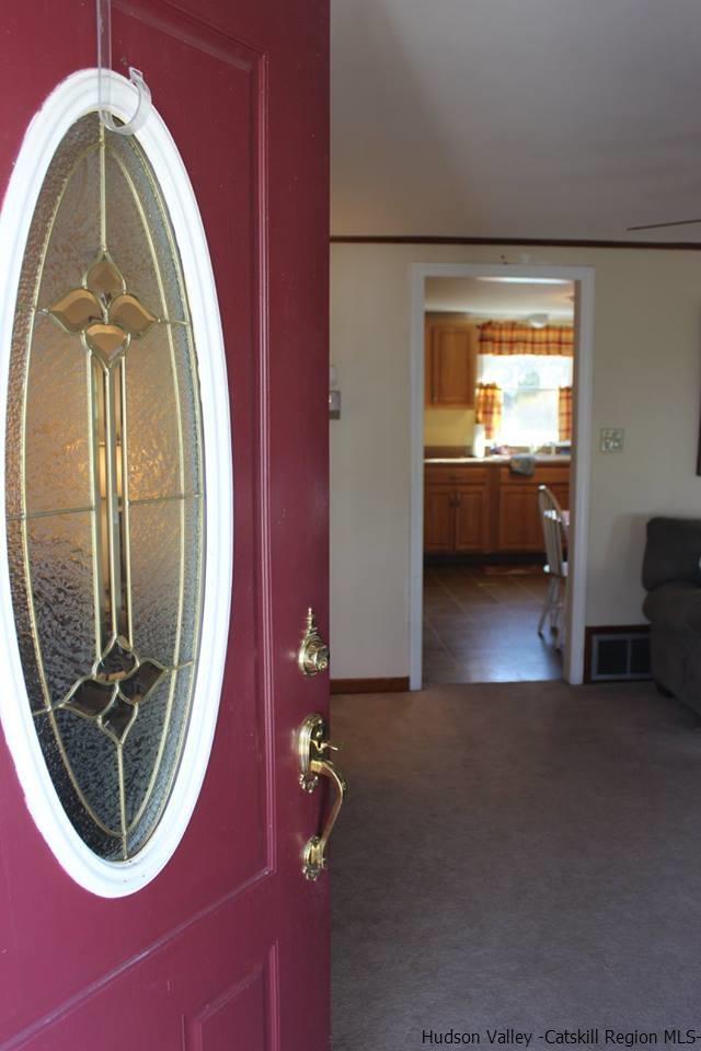 28 Hulse St, Wallkill, NY 12589 photo 6