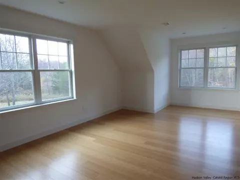 58 Rose Ln, Wallkill, NY 12589 photo 13
