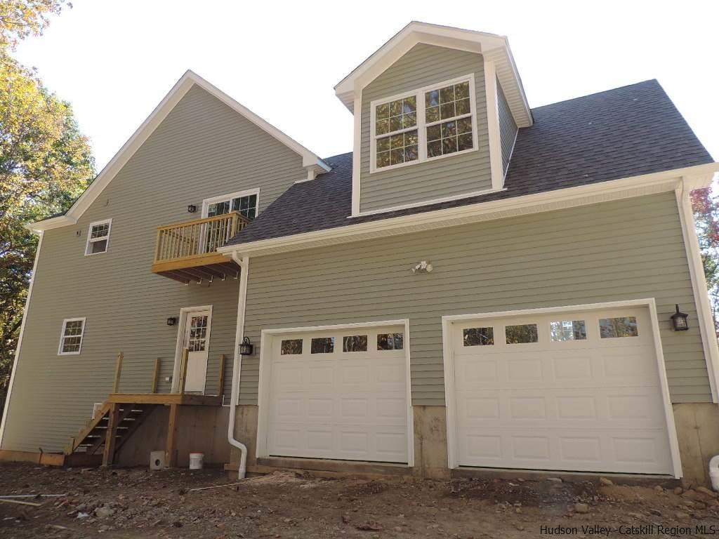 20 Madre De Cristo Rd, Wallkill, NY 12589 photo 2
