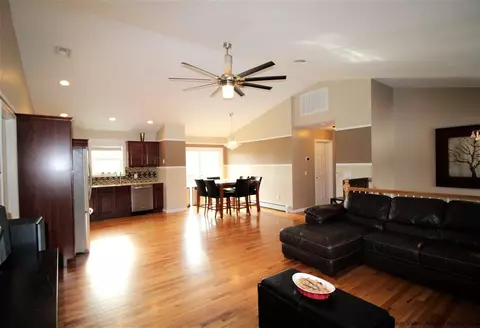 11 Pressler Rd, Wallkill, NY 12589 photo 7