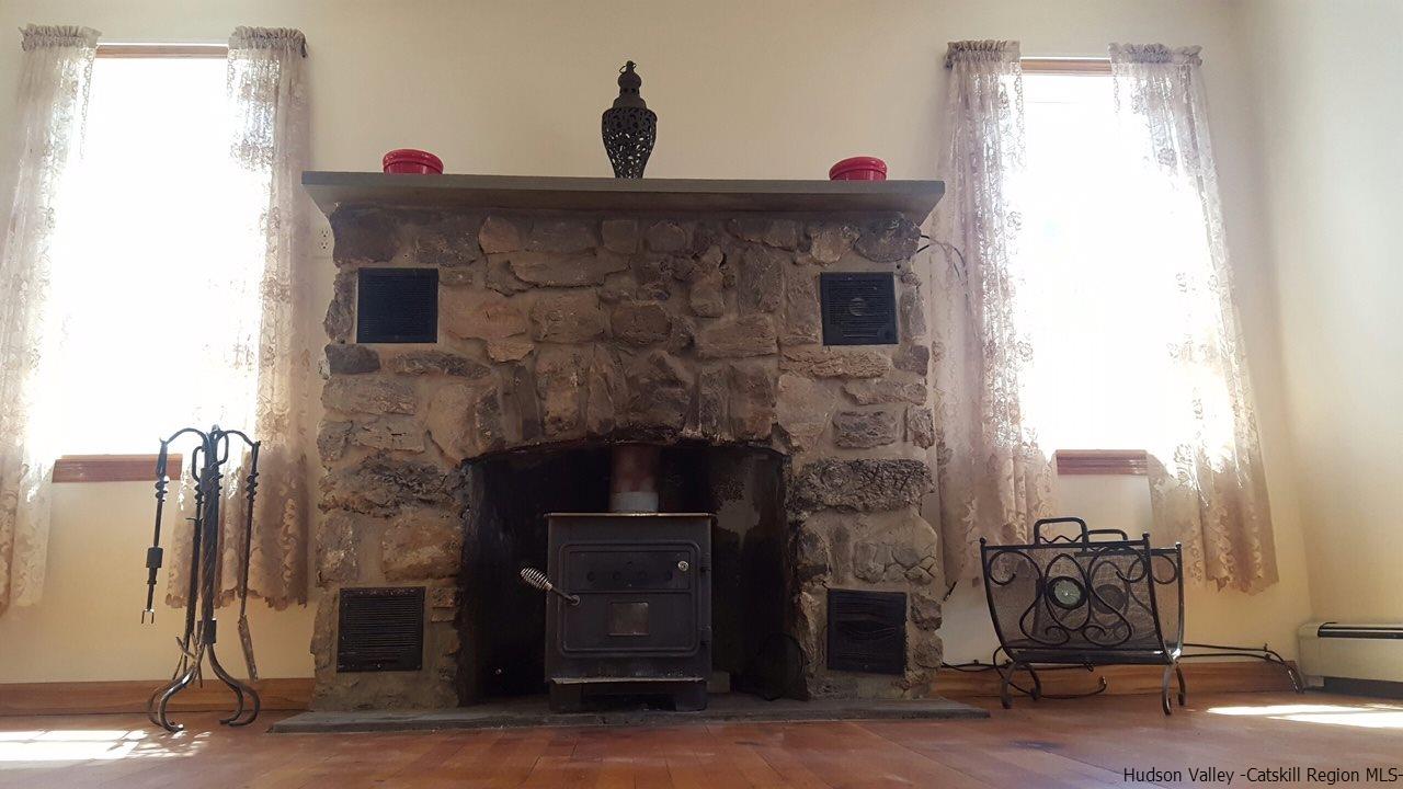 11 Maple Ave, Cairo, NY 12413 photo 7