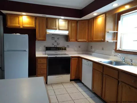 37 Hoppenstedt Rd, Wallkill, NY 12589 photo 9