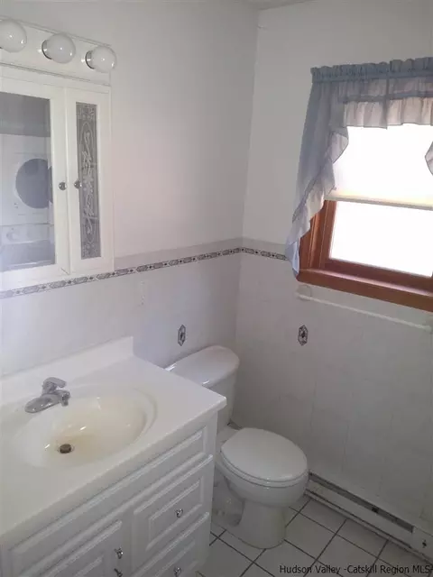 37 Hoppenstedt Rd, Wallkill, NY 12589 photo 5
