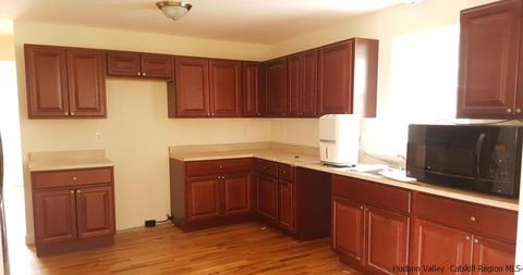 12 Bethlehem Pl, Poughkeepsie, NY 12603 photo 8