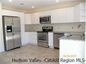 75 Pressler Rd, Wallkill, NY 12589 photo 6