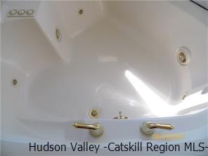 75 Pressler Rd, Wallkill, NY 12589 photo 9