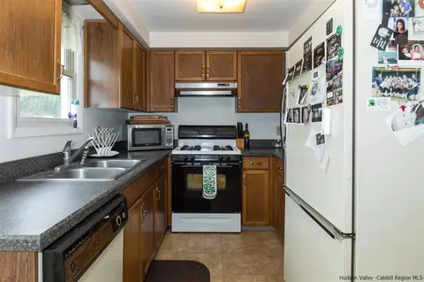 244 E Main St, Beacon, NY 12508 photo 9
