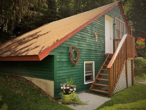 1076 Plains Rd, Wallkill, NY 12589 photo 3