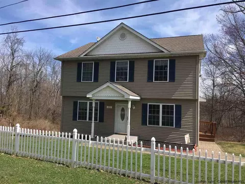420 Forest Rd, Wallkill, NY 12589 photo 1