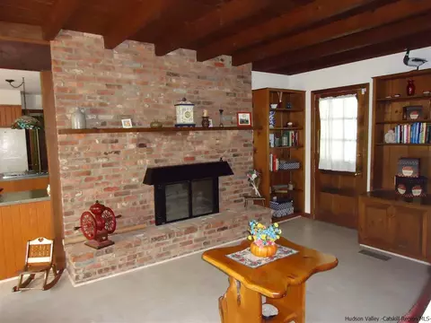 611 Hoagerburgh Rd, Wallkill, NY 12589 photo 4