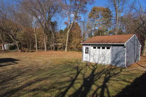 8 Baumer Rd, Wallkill, NY 12589 photo 5