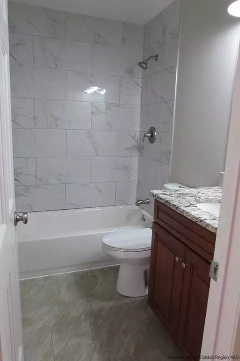 8 Baumer Rd, Wallkill, NY 12589 photo 17