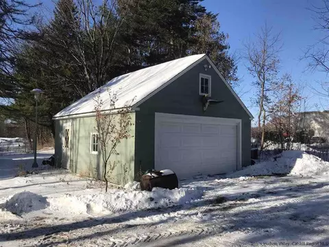 813 Plains Rd, Wallkill, NY 12589 photo 4