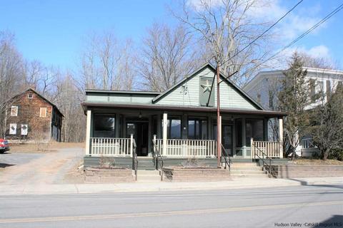526 Main St, Cairo, NY 12413 photo 2