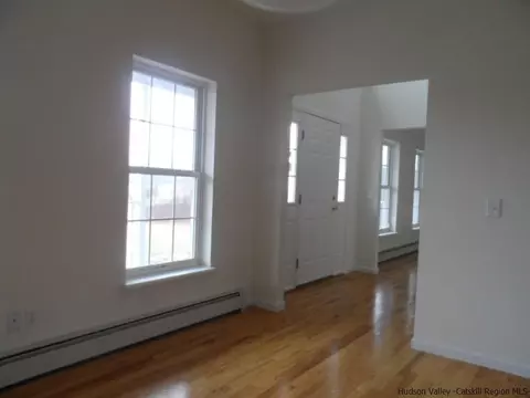 350 Bruyn Tpke, Wallkill, NY 12589 photo 16