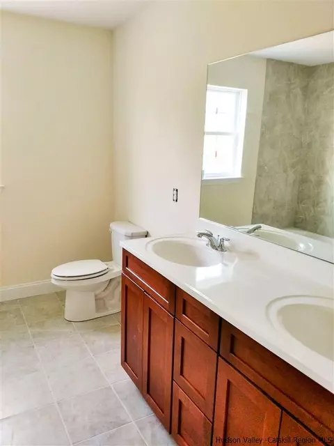 21 Ralph Brach Dr, Wallkill, NY 12589 photo 21