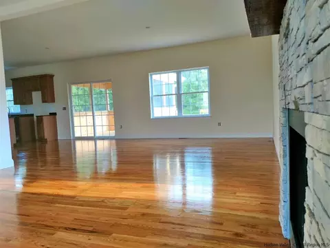 21 Ralph Brach Dr, Wallkill, NY 12589 photo 7