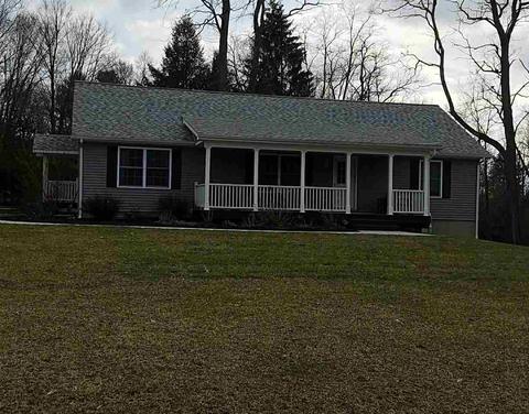 10 Beech St, Red Hook, NY 12571 photo 2