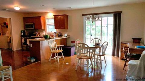 10 Beech St, Red Hook, NY 12571 photo 6