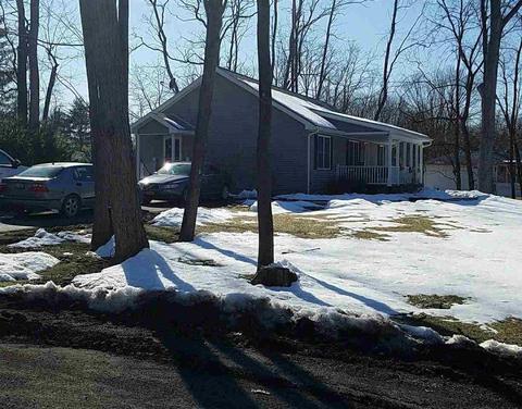 10 Beech St, Red Hook, NY 12571 photo 5