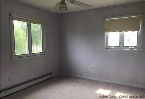 34 Denton Rd, Wallkill, NY 12589 photo 17