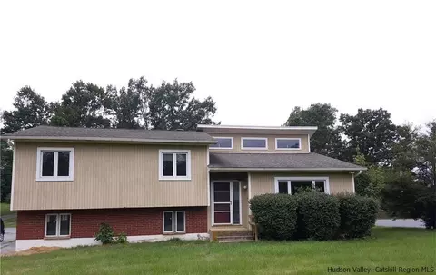 34 Denton Rd, Wallkill, NY 12589 photo 1