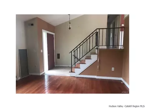 34 Denton Rd, Wallkill, NY 12589 photo 8