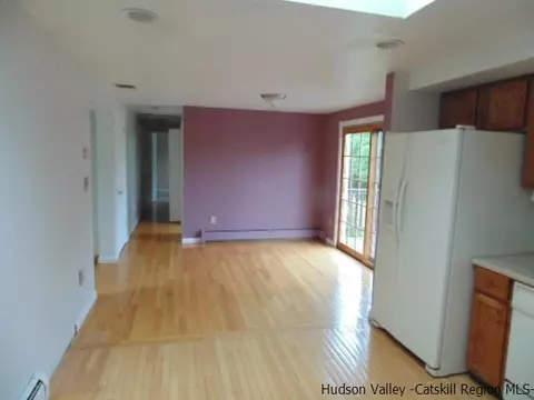33 Ce Penney Dr, Wallkill, NY 12589 photo 17