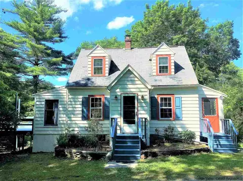 25 Schneider Ln, Ruby, NY 12475 photo 1